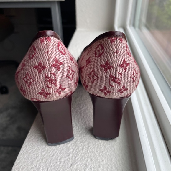 Louis Vuitton pump size 36.5 - Picture 12 of 15